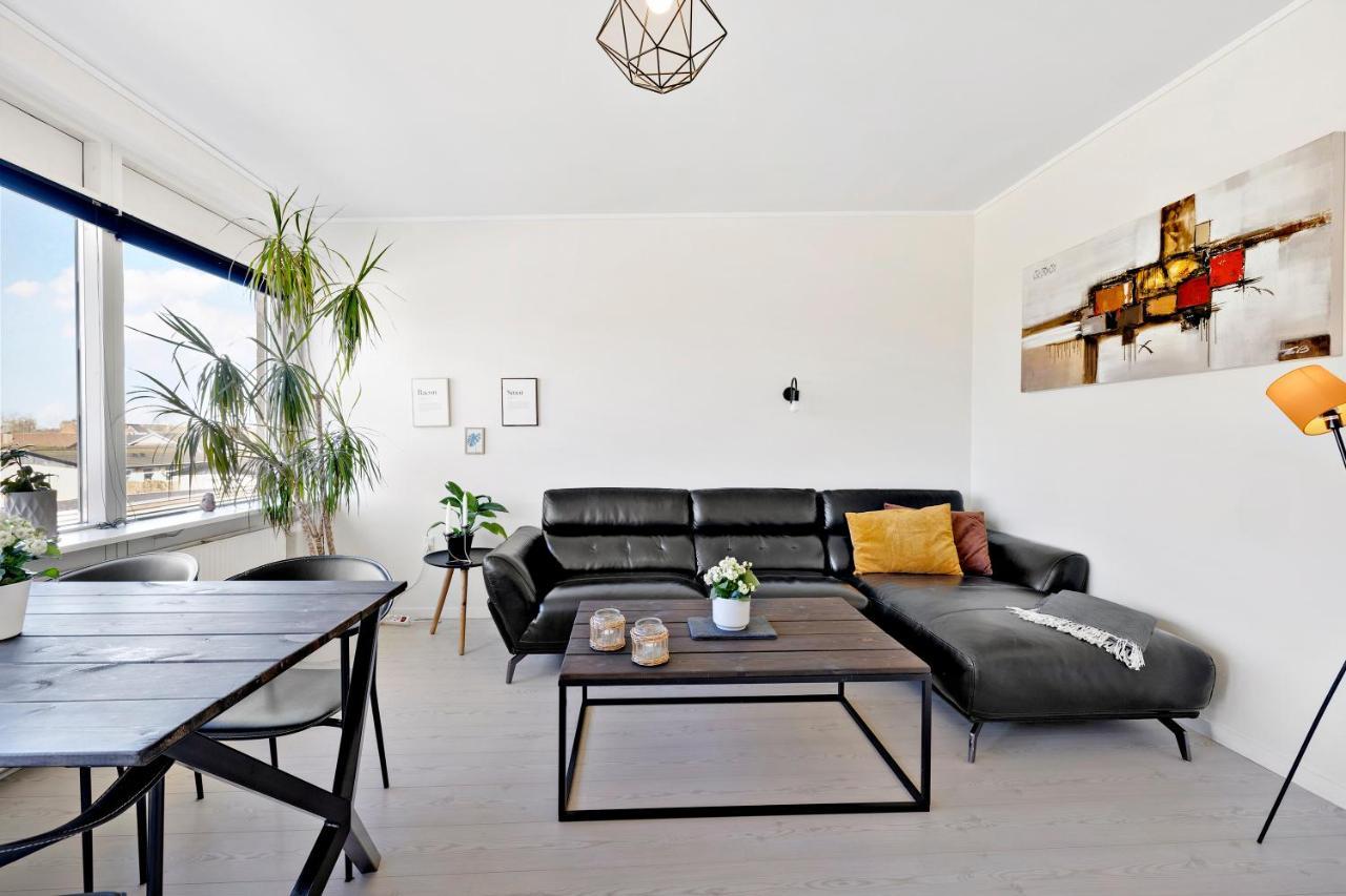 Private Scandinavian Apartment Randers Eksteriør bilde