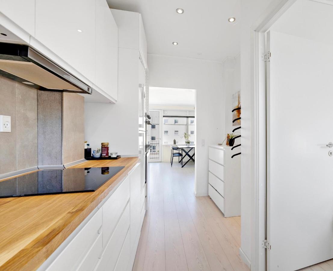 Private Scandinavian Apartment Randers Eksteriør bilde